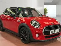Używany Mini Cooper D Hatch 2018 Czerwony Hatchback