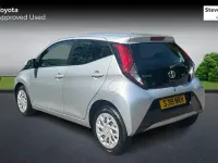 Used Toyota Aygo X-play 72 HP (52 kW) 2019 Silver Hatchback