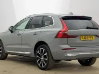 Usado Volvo XC60 Ultra 247 HP (181 kW) 2025 Cinzento SUV