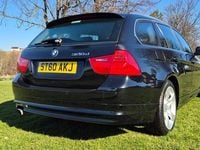 Used BMW 320 Exclusive 2010 Black Estate