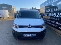 Used Citroën Berlingo 75 HP (55 kW) 2021 White MPV