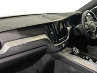 Usado Volvo XC60 Ultra 449 HP (330 kW) 2025 Preto SUV