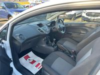 Used Ford Fiesta 2016 White Van