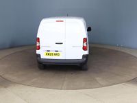 Used Citroën Berlingo 101 HP (74 kW) 2025 White MPV