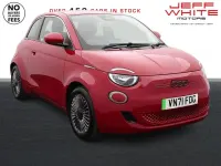 Second-hand Fiat 500e Red 86 kW (118 CP) 2021 Roșu Hatchback