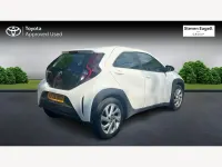 Used Toyota Aygo X PURE 72 HP (52 kW) 2025 White SUV