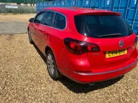 Used Vauxhall Astra Elite 2014 Red Estate