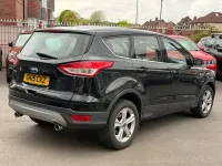Second-hand Ford Kuga Zetec 150 CP (110 kW) 2015 Negru SUV
