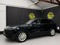 Used Porsche Cayenne 462 HP (339 kW) 2020 Blue SUV