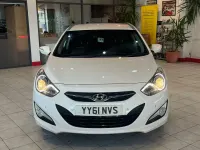 Used Hyundai i40 Style 136 HP (100 kW) 2011 White Estate