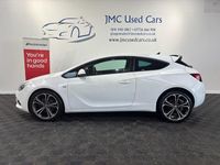 Used Vauxhall Astra GTC Edition 120 HP (88 kW) 2015 White Coupe