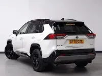 Used Toyota RAV4 Hybrid 222 HP (163 kW) 2020 White SUV