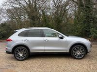 Używany Porsche Cayenne 2014 Srebrny SUV