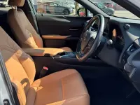 Used Lexus UX Sport Design Packet 184 HP (135 kW) 2022 White SUV