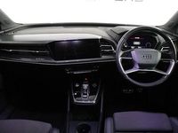 Used Audi Q4 e-tron S-Line 125 kW (170 HP) 2021 White SUV