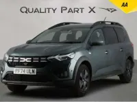 Begagnad Dacia Jogger Expression 140 HK (102 kW) 2024 Grön Minibuss