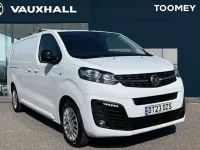 Second-hand Vauxhall Vivaro S 101 CP (74 kW) 2023 Alb Monovolum