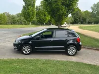 Begagnad VW Polo SE 2014 Svart Halvkombi