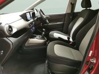 Used Hyundai i10 Premium 84 HP (61 kW) 2020 Red Hatchback