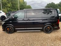 Used VW Caravelle Executive 205 HP (150 kW) 2016 Black MPV