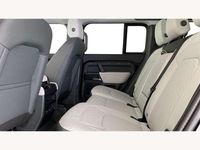 Usado Land Rover Defender S 250 HP (183 kW) 2025 Preto SUV