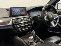 Used BMW 530 M Sport 252 HP (185 kW) 2019 White Sedan