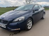 Used Volvo V40 SE 2014 Blue Hatchback