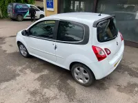 Used Renault Twingo Dynamique 75 HP (55 kW) 2012 White Hatchback