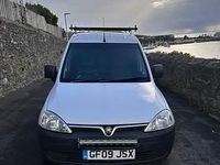 Used Vauxhall Combo 2009 White MPV