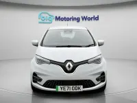 Used Renault Zoe GT-Line 100 kW (136 HP) 2021 White Hatchback