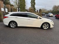 Used Hyundai i40 Style 136 HP (100 kW) 2012 White Estate