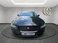 Używany Jaguar XE Portfolio 200 KM (147 kW) 2017 Czarny Sedan/Limuzyna
