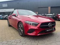 Begagnad Mercedes A200 Executive 163 HK (119 kW) 2024 Röd Sedan
