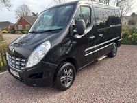 Begagnad Renault Master 2013 Svart Kombi