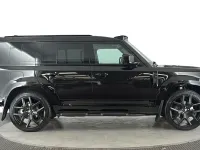 Used Land Rover Defender S 250 HP (183 kW) 2024 SUV