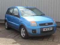 Used Ford Fusion Zetec 80 HP (58 kW) 2010 Blue Hatchback