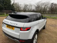 Used Land Rover Range Rover evoque SE 2016 White Estate