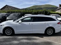Used Ford Mondeo Titanium 120 HP (88 kW) 2017 White Estate