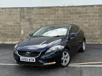 Used Volvo V40 SE 2015 Blue Hatchback