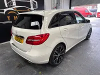 Used Mercedes B180 122 HP (89 kW) 2023 White Hatchback