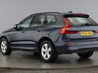Used Volvo XC60 Momentum 250 HP (183 kW) 2022 SUV