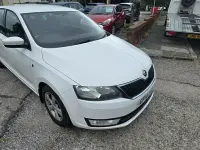 Used Skoda Rapid SE 90 HP (66 kW) 2014 White Hatchback