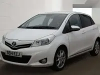 Used Toyota Yaris Trend 101 HP (74 kW) 2014 White Hatchback