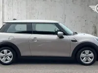 Used Mini Cooper Classic 136 HP (100 kW) 2022 Rooftop grey Hatchback