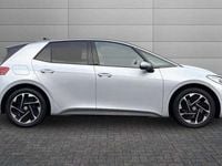 Used VW ID.3 Pro 150 kW (204 HP) 2025 Scale silver with solid black roof Hatchback