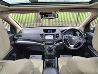 Używany Honda CR-V EX 160 KM (117 kW) 2015 Czerwony SUV