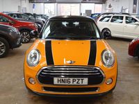 Used Mini Cooper Hatch 136 HP (100 kW) 2016 Orange Hatchback