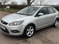 Used Ford Focus Zetec 110 HP (80 kW) 2010 Silver Hatchback
