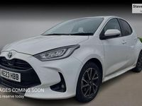 Used Toyota Yaris Hybrid Design 2023 White Hatchback