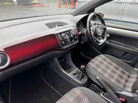 Used VW up! 115 HP (84 kW) 2019 Hatchback